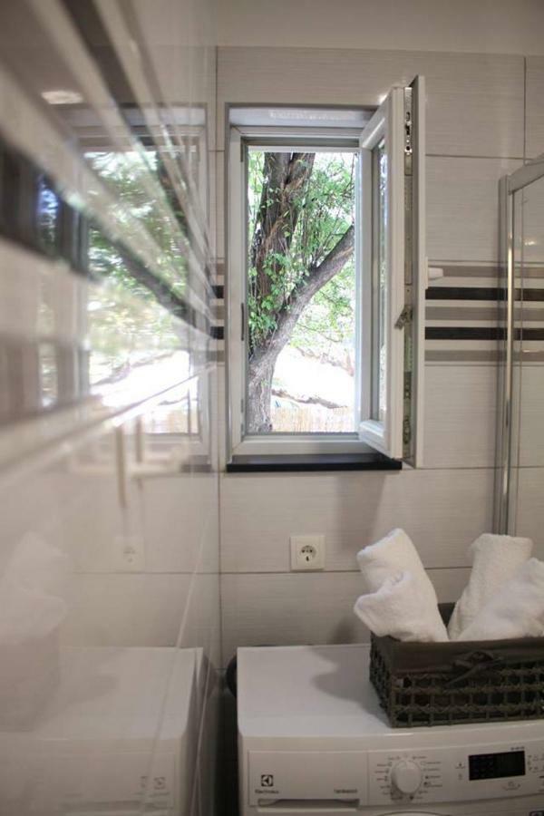 Apartments Holiday Baška Voda Dış mekan fotoğraf