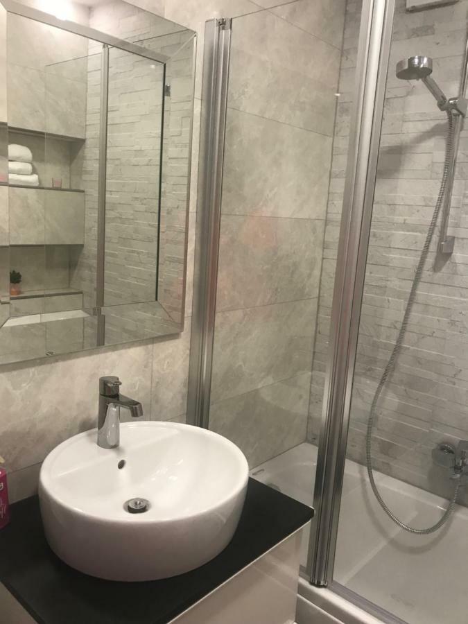 Apartments Holiday Baška Voda Dış mekan fotoğraf