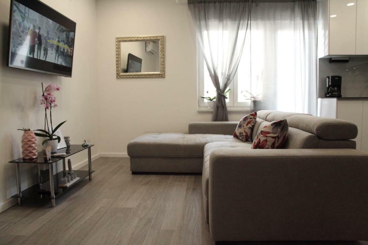 Apartments Holiday Baška Voda Dış mekan fotoğraf